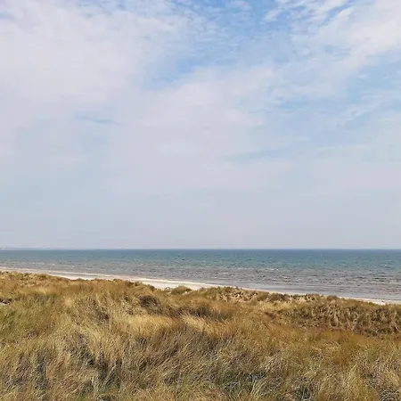 6 Person In Albaek-by Traum