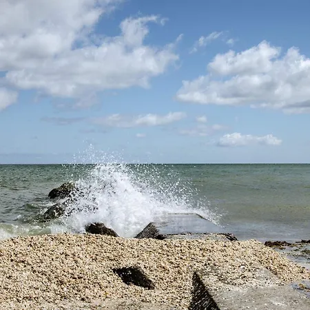 6 Person In Albaek-by Traum * Ålbæk